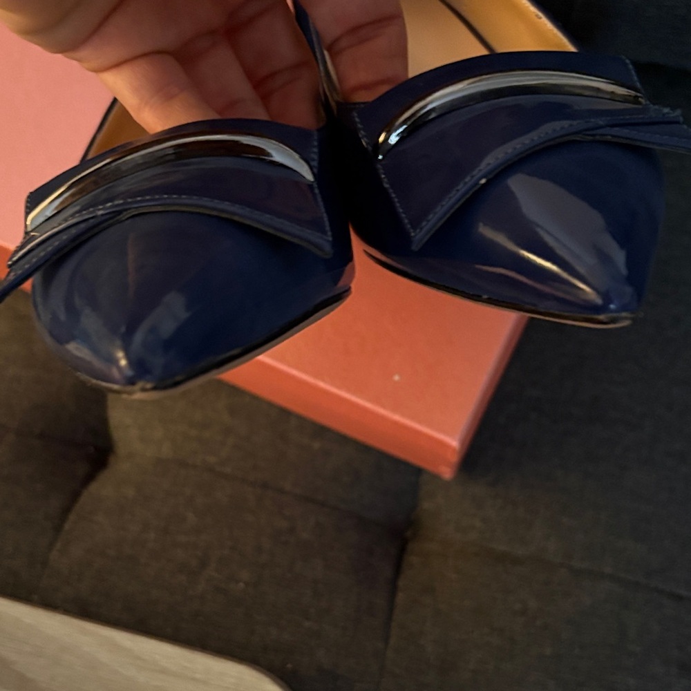 Elegant Navy Blue Women's Shoes - Picture 4 of 8